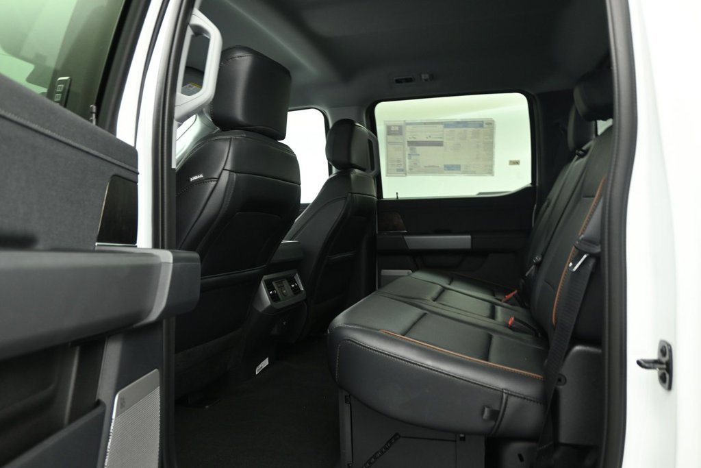 New 2026 Oxford White Ford Lariat image 17