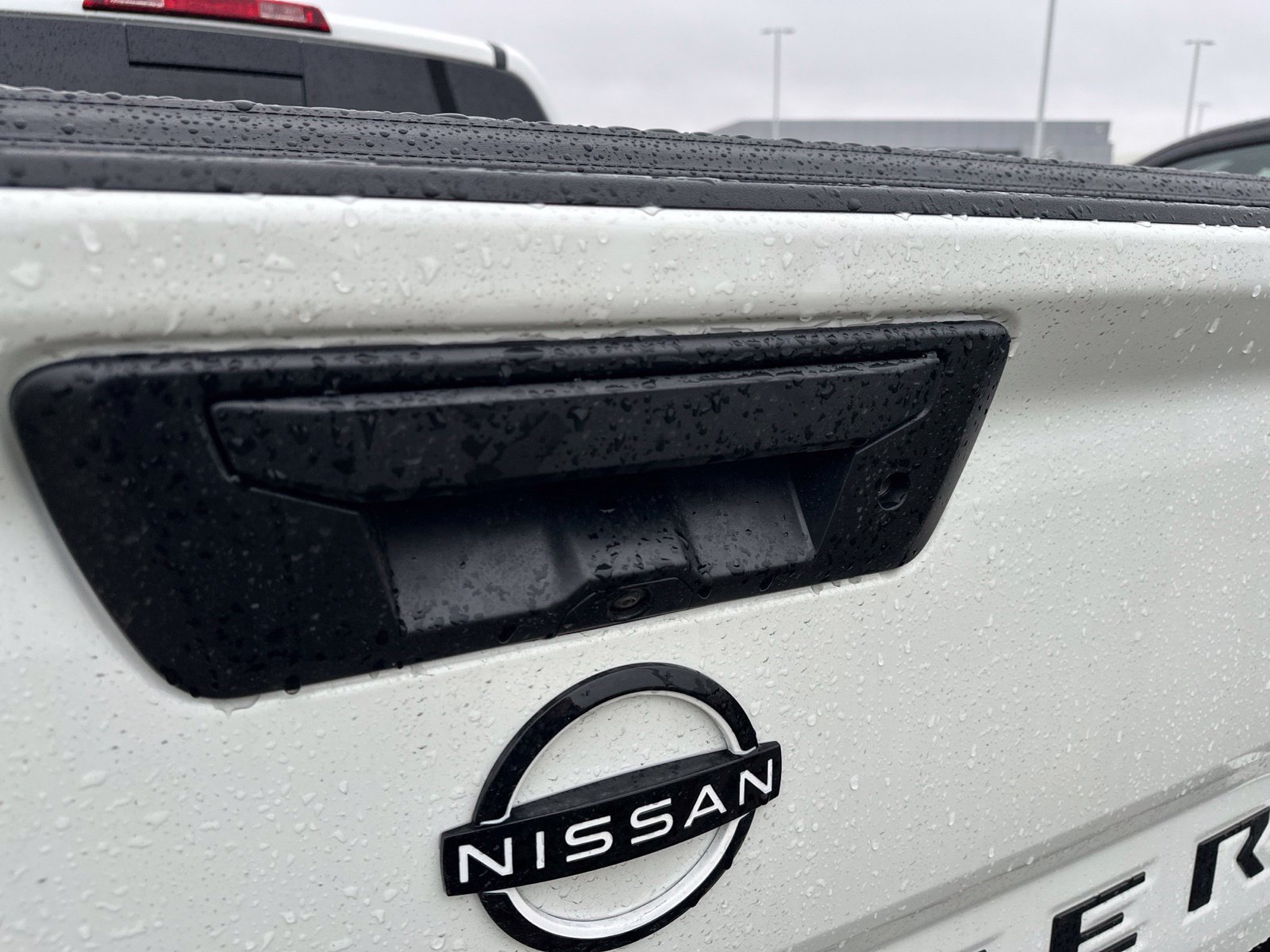 New 2027 White Nissan SV image 7