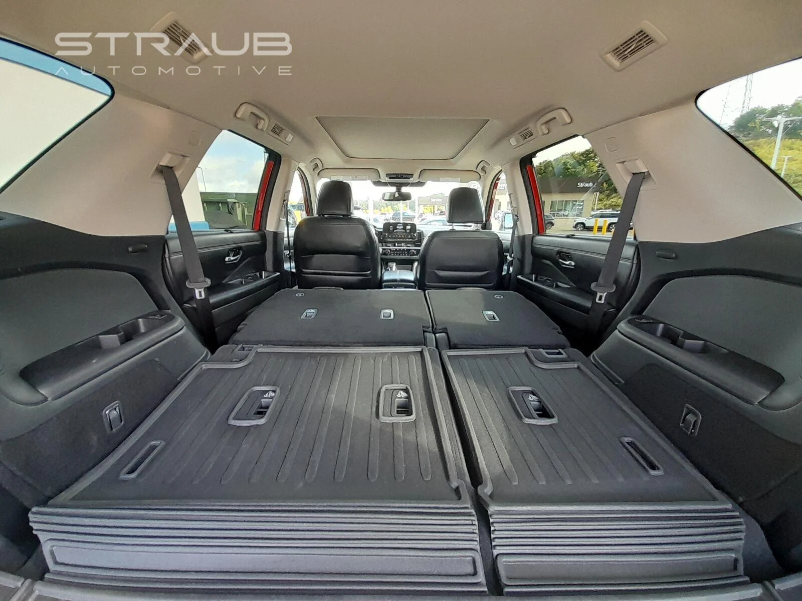 Used 2022 Scarlet Ember Tintcoat Nissan Platinum image 64