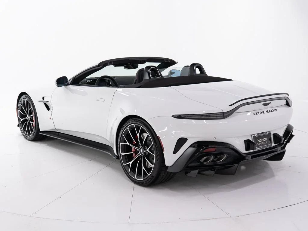 New 2026 Lunar White Aston Martin S Roadster image 3