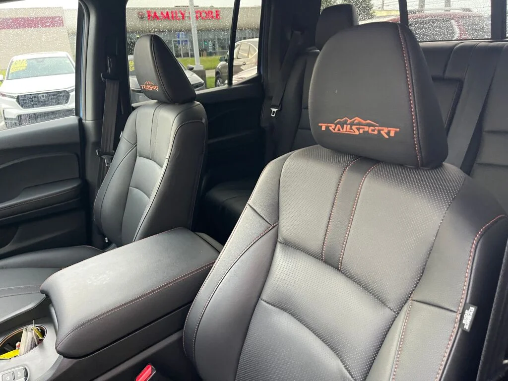 Used 2024 Diffused Sky Pearl Honda TrailSport image 6