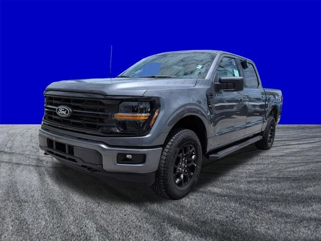 New 2026 Gray Ford XLT image 8