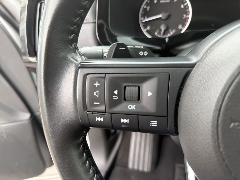 Used 2024 Silver Nissan SV image 35