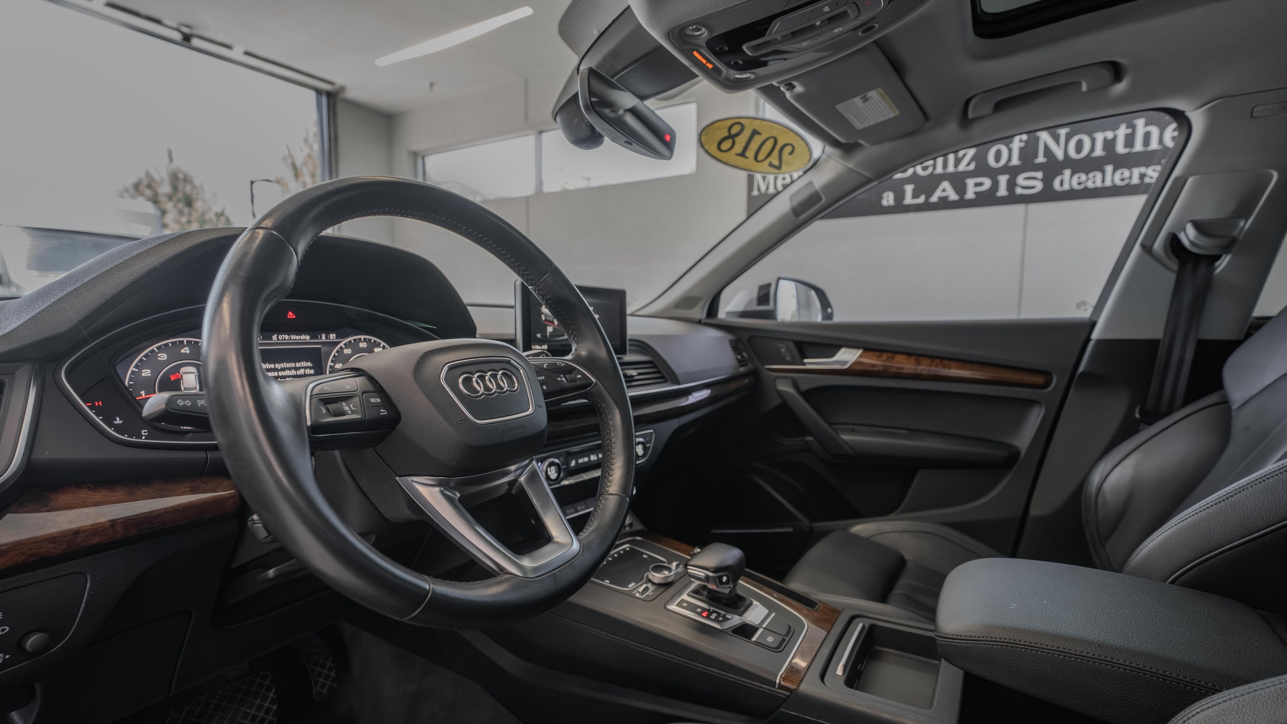 Used 2018 Florett Silver Metallic Audi 2.0T Premium image 9