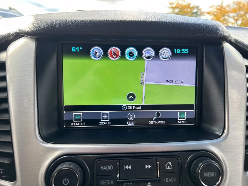 Used 2018 Red GMC SLT image 27