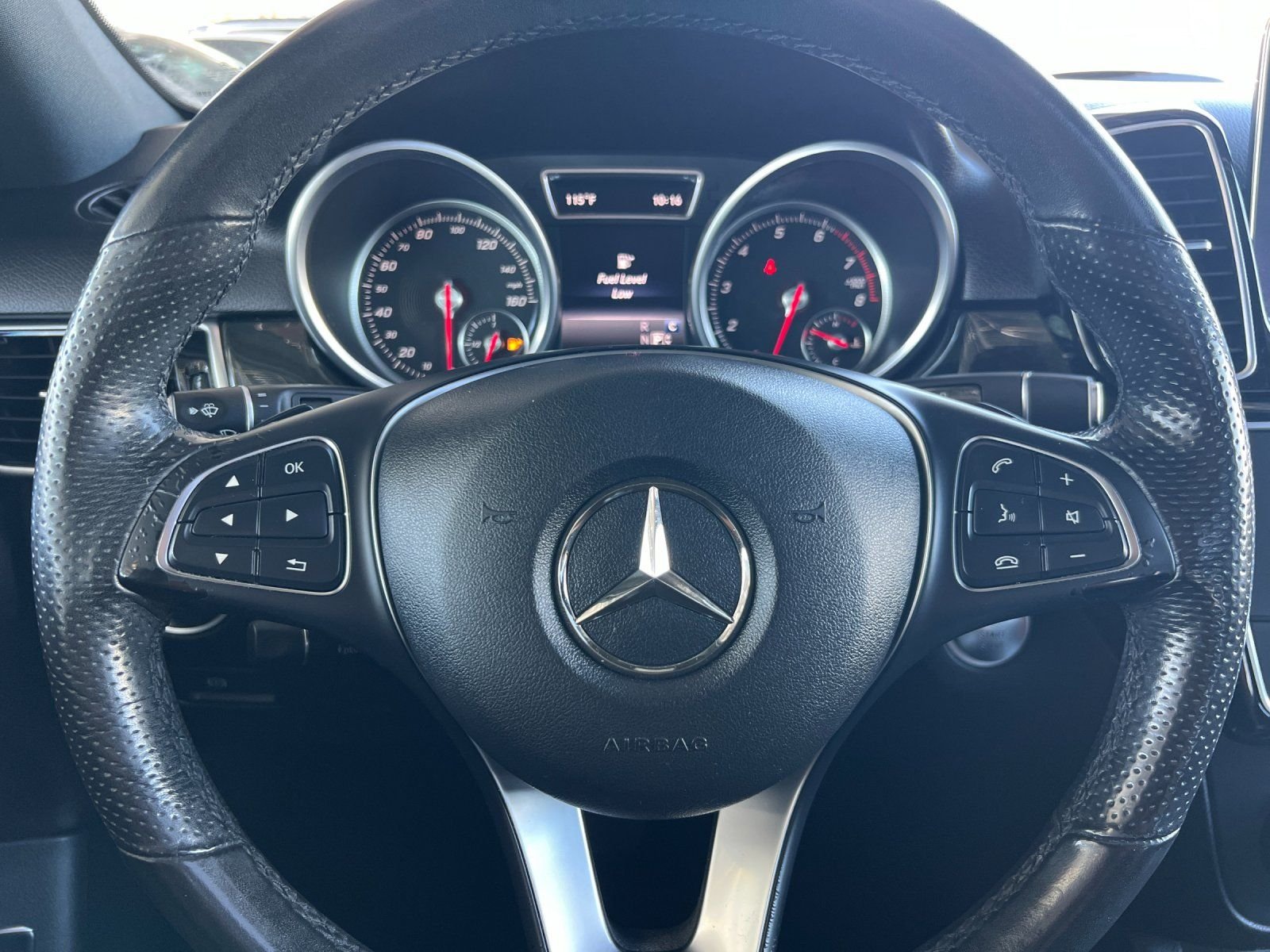 Used 2017  Mercedes-Benz GLE 350 image 23