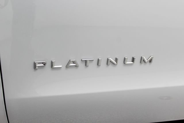 New 2026 Space Silver Metallic Ford MAX Platinum® image 28