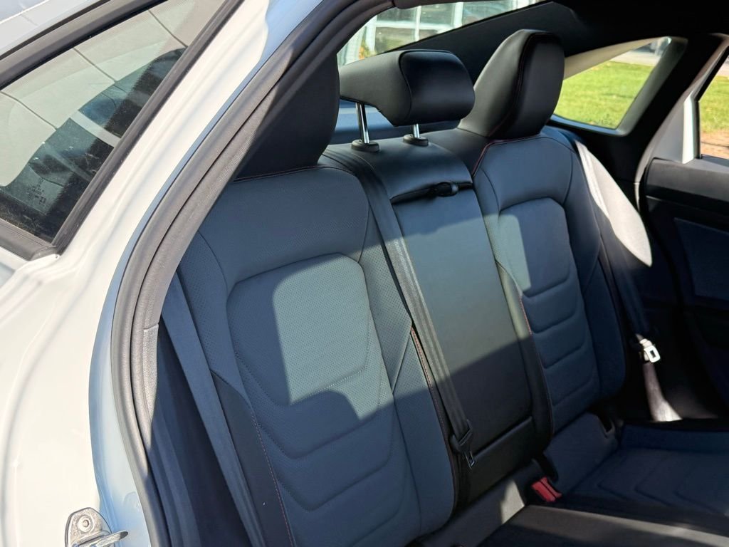 New 2026 Pure White W/Deep Black Roof Volkswagen 2.0T Autobahn image 27