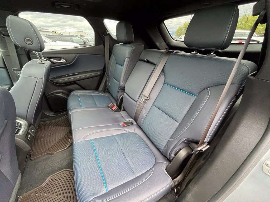 Used 2025 Sterling Gray Metallic Chevrolet RS image 14