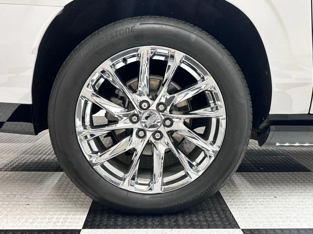 Used 2023 White Cadillac Premium Luxury Platinum image 8