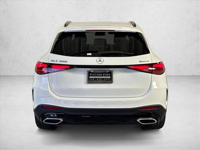 New 2026 Polar White Mercedes-Benz GLC 300 image 35