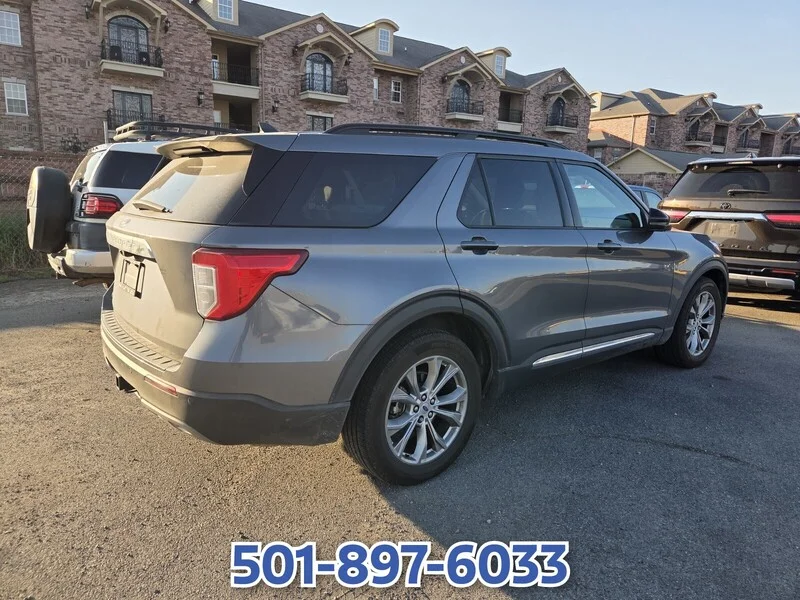 Used 2023 Gray Metallic FORD XLT image 4