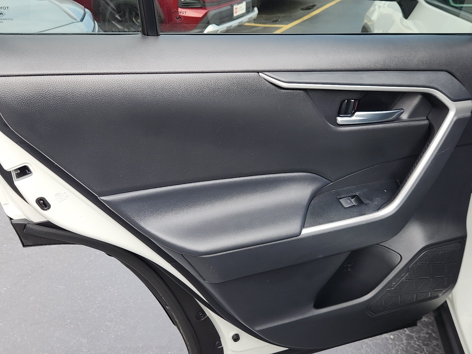 Certified Used 2024 Ice Cap Toyota XLE image 21
