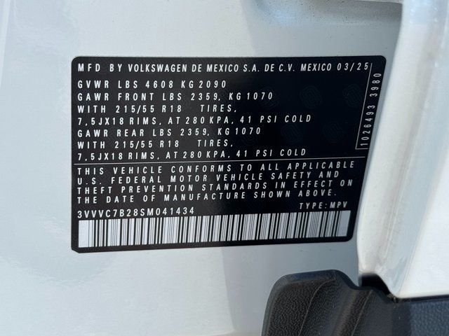 Used 2025 White Volkswagen 1.5T SE image 25