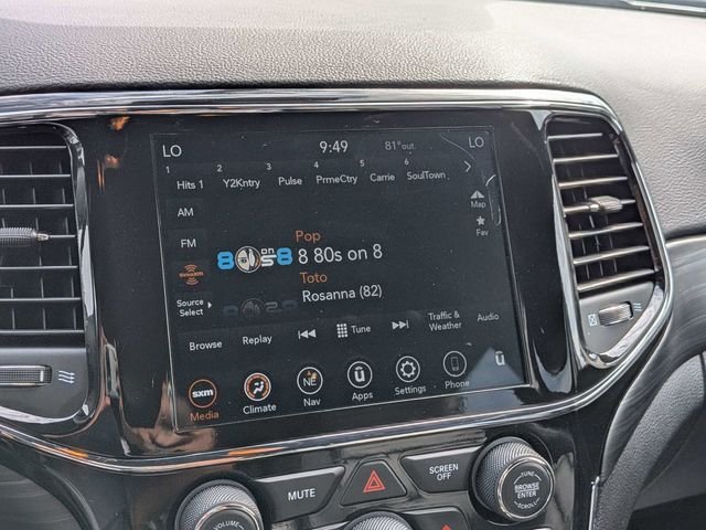 Used 2022 Black Jeep Laredo E image 18
