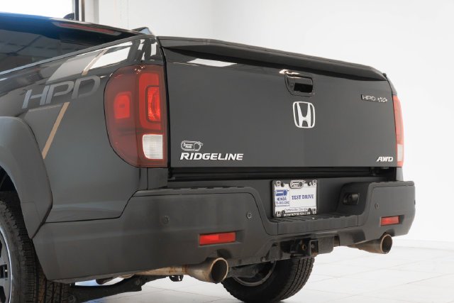 Used 2022 Black Honda Black Edition image 27