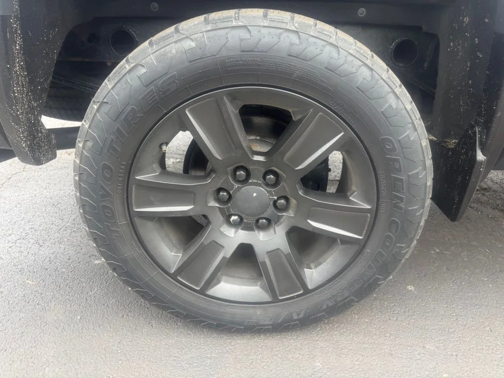Used 2016 Blue GMC SLT image 39