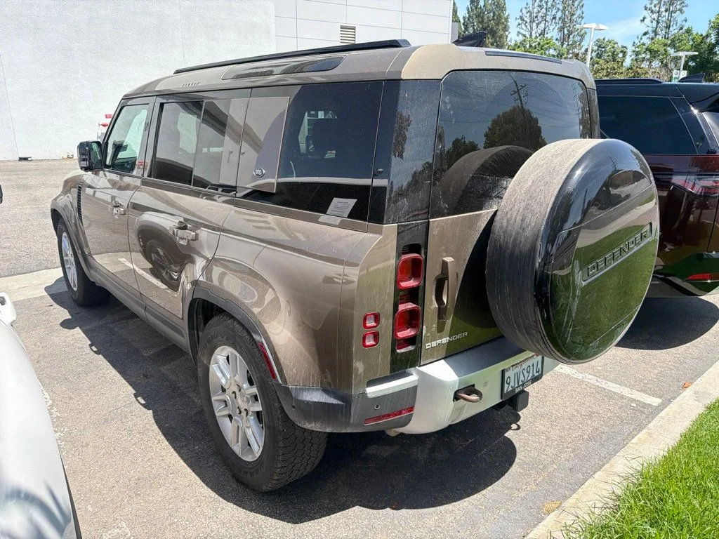 Used 2024 Brown Land Rover S image 7
