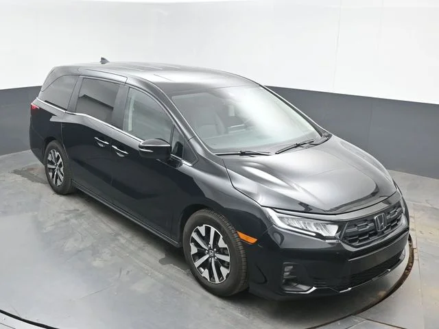 2025 Honda Odyssey EX-L - Photo 13