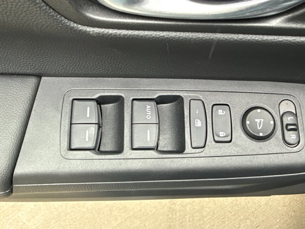 2025 Honda CR-V LX - Photo 51