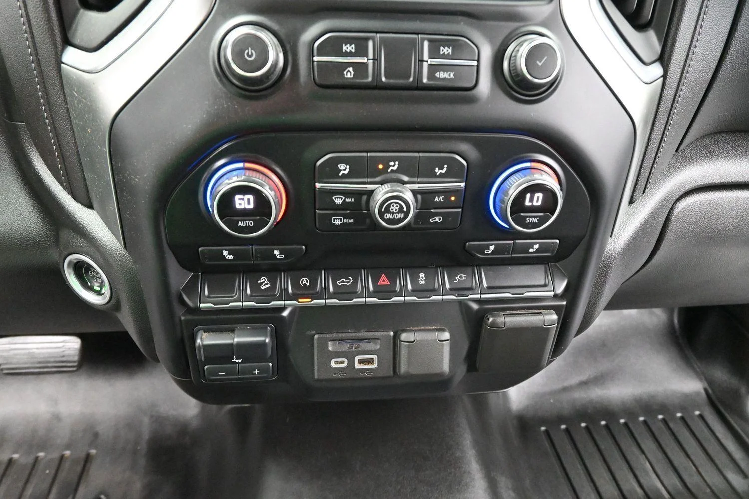 Used 2021 Shadow Gray Metallic Chevrolet LT image 23
