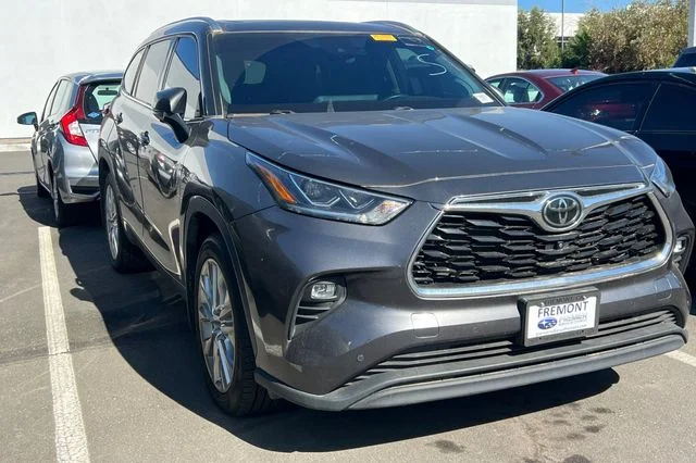 Used 2024 Gray Toyota Limited image 5
