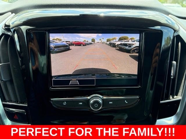 Used 2021 Gray Chevrolet LT image 24