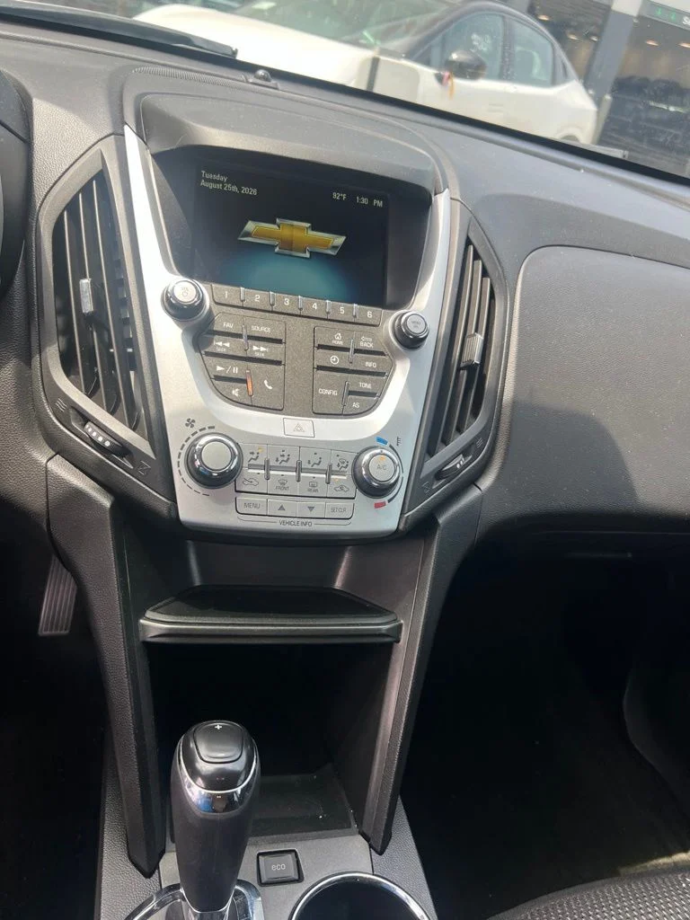 Used 2017 White Chevrolet LS image 5