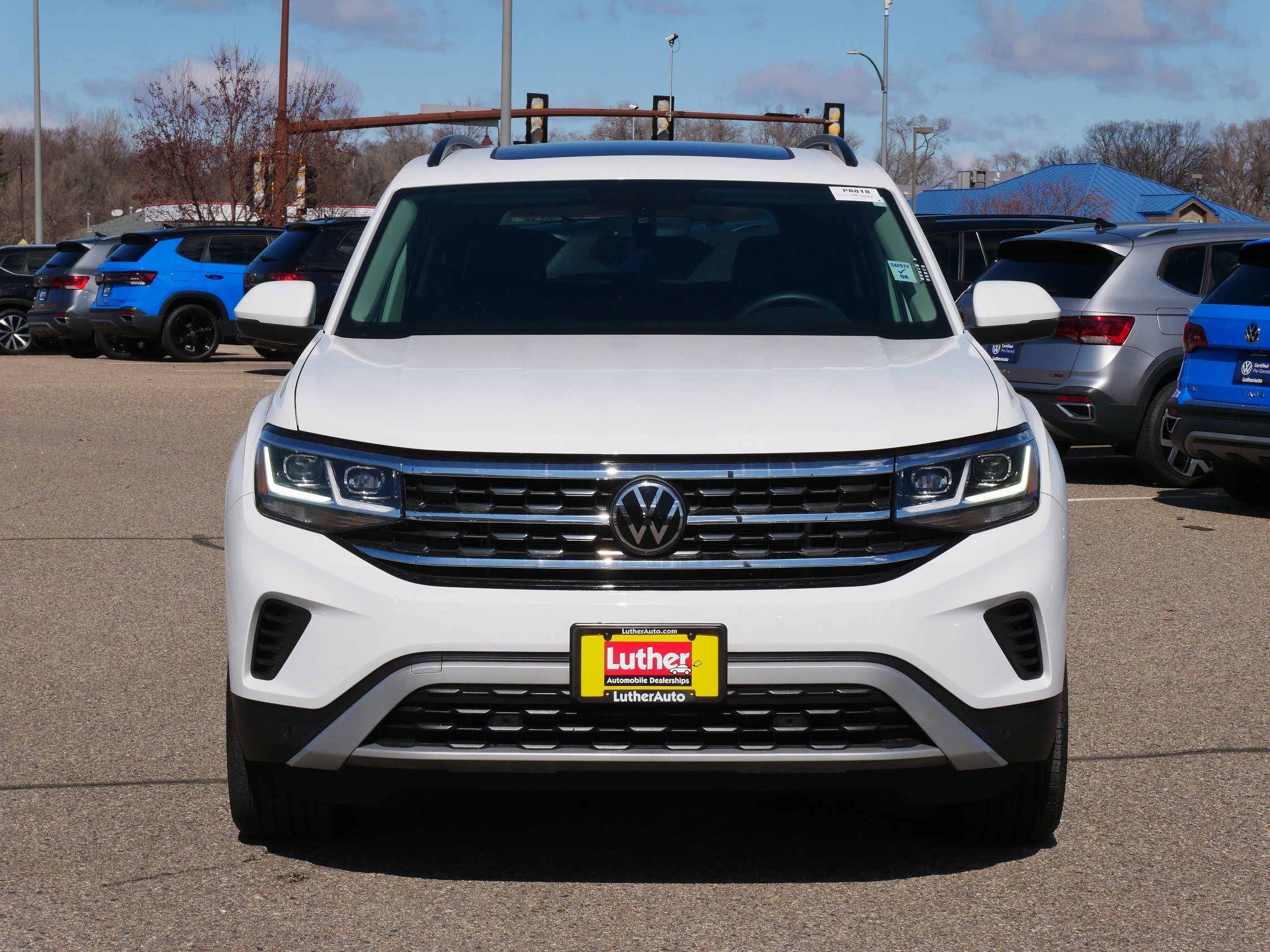 Used 2023 Volkswagen Atlas SE w/Tech with VIN 1V2KR2CA1PC525915 for sale in Brooklyn Center, Minnesota