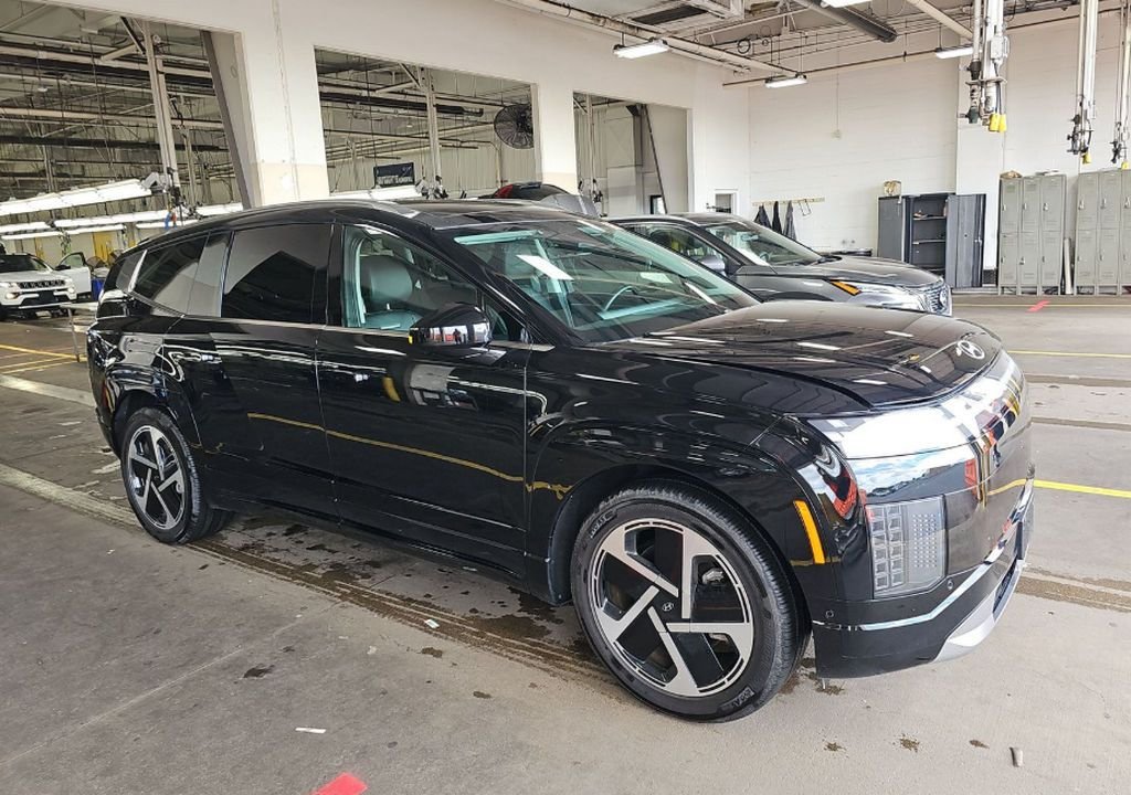 Used 2026 Black Hyundai Performance Limited image 2