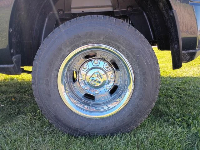 New 2026 Forged Blue Metallic Exterior Paint RAM Tradesman image 18