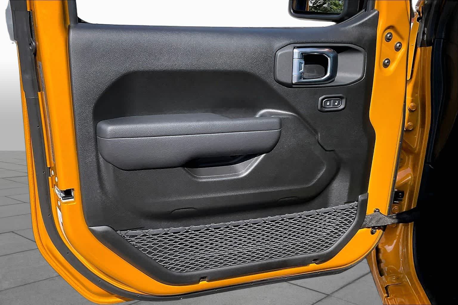 New 2026 Goldilocks Exterior Paint Jeep Sport image 10