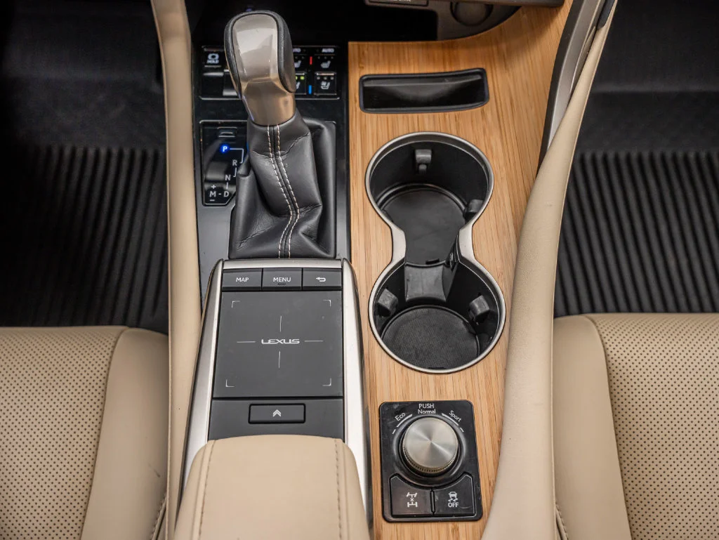 Certified Used 2022 CAVIAR Lexus 350L image 38