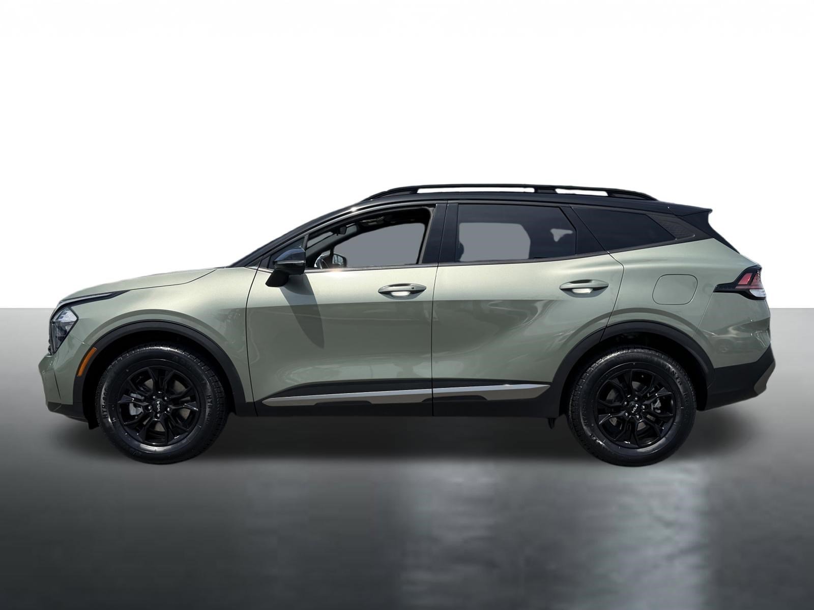 Certified Used 2023 Jungle Green/Ebony Black Roof Kia X-Pro image 5