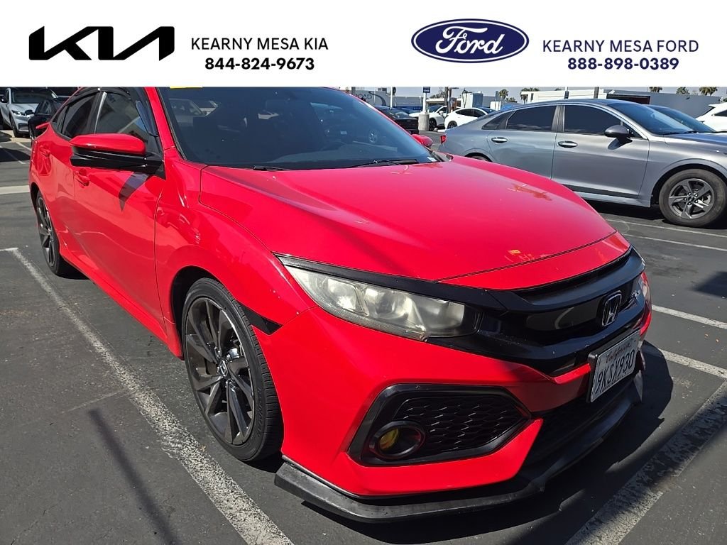 Used 2017 Red Honda Si image 1