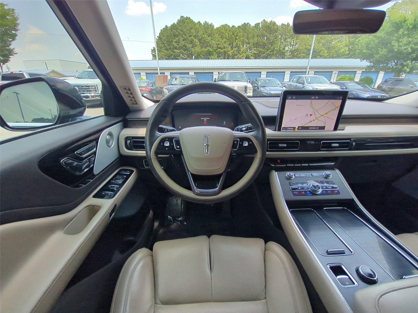 Used 2020 Blue Diamond Metallic Lincoln Reserve image 35