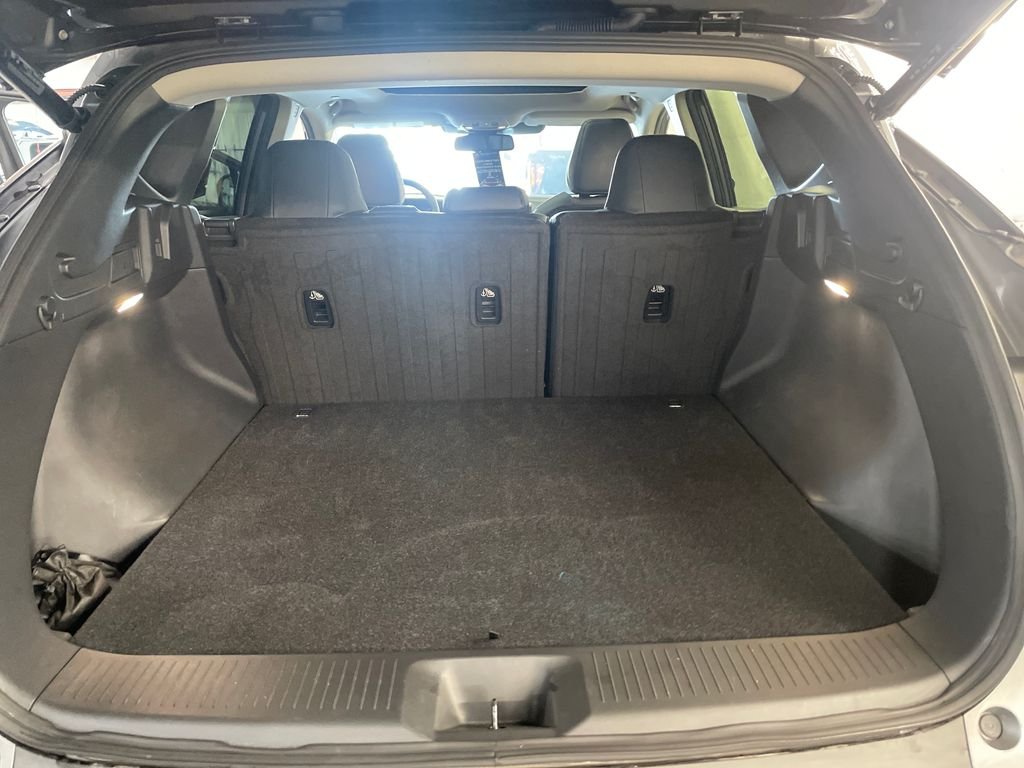 Used 2025 Gray Nissan SL image 30