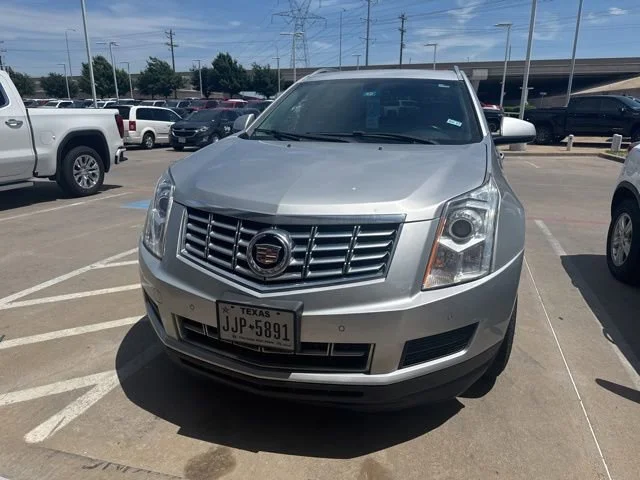 Used 2016 Cadillac SRX Luxury Collection with VIN 3GYFNBE36GS580877 for sale in Plano, TX