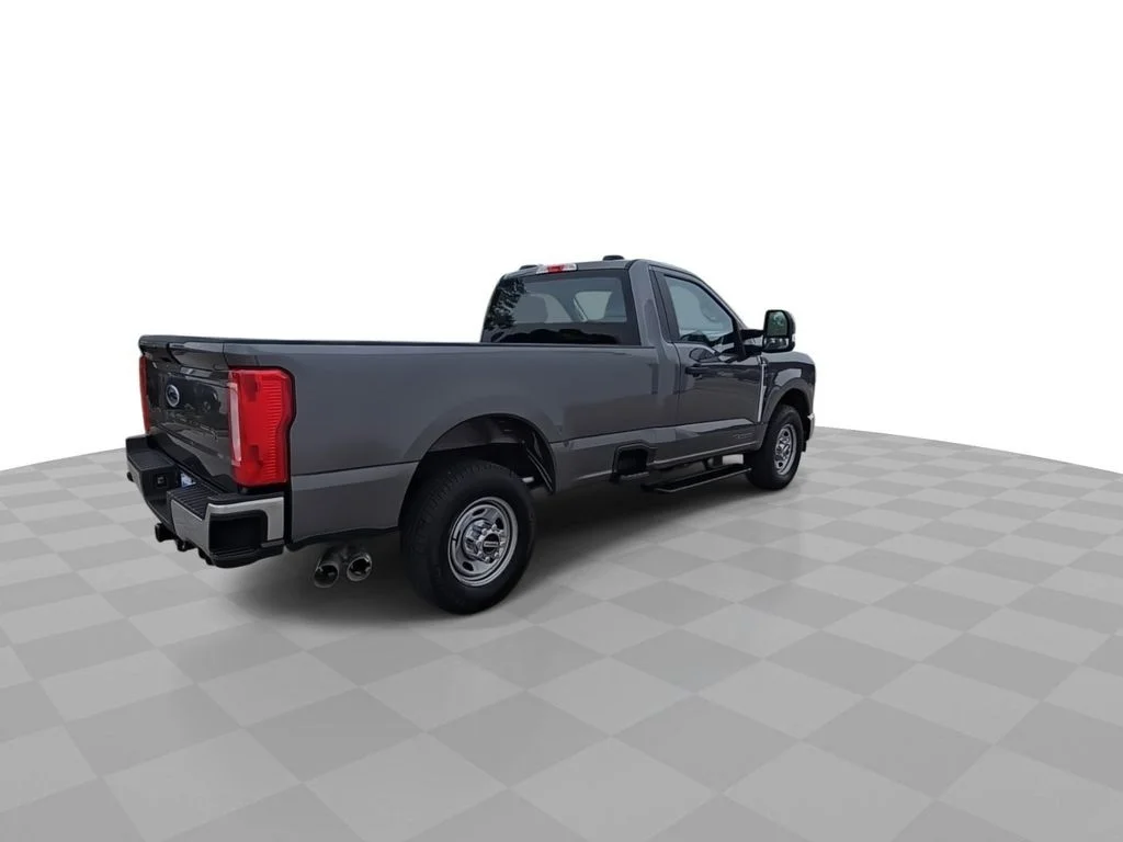 2025 Ford F-250 Super Duty XL - Photo 8