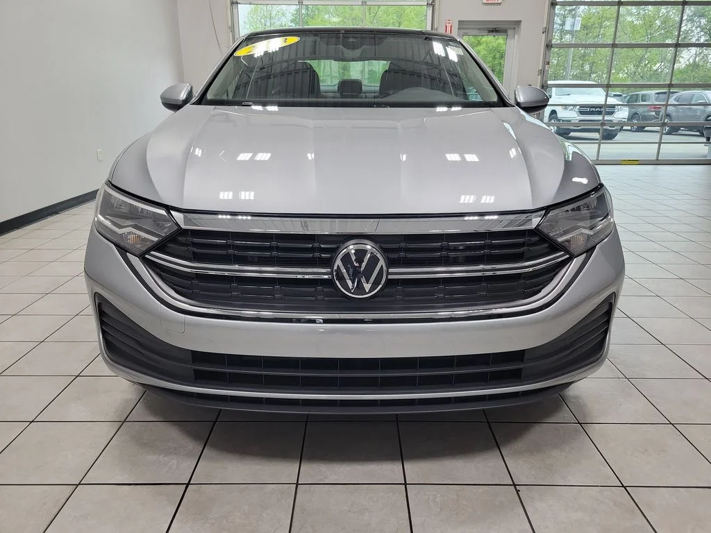 Used 2023 Pyrite Silver Metallic Volkswagen 1.5T SE image 7