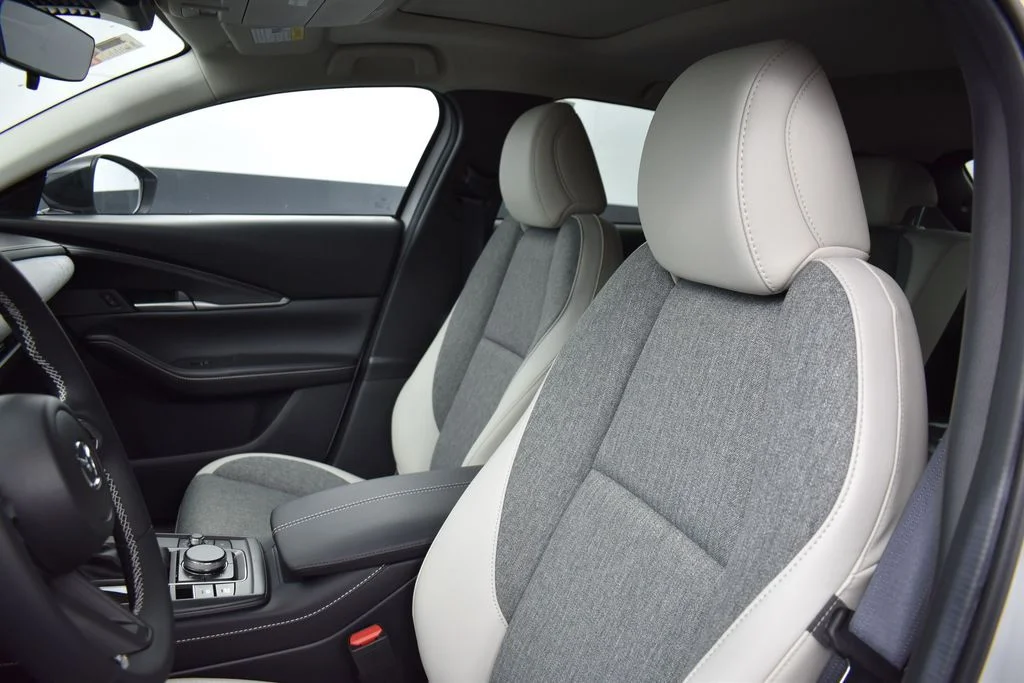 2026 Mazda CX-30 Aire Edition - Photo 9