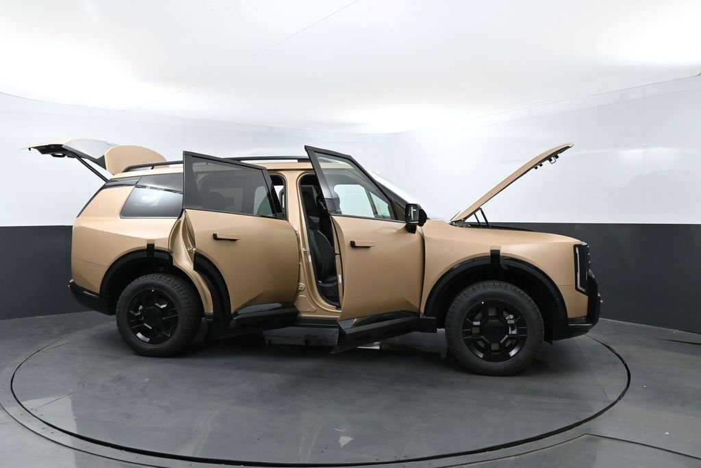 New 2027 Terrain Brown Matte Kia X-Pro SX Prestige image 32