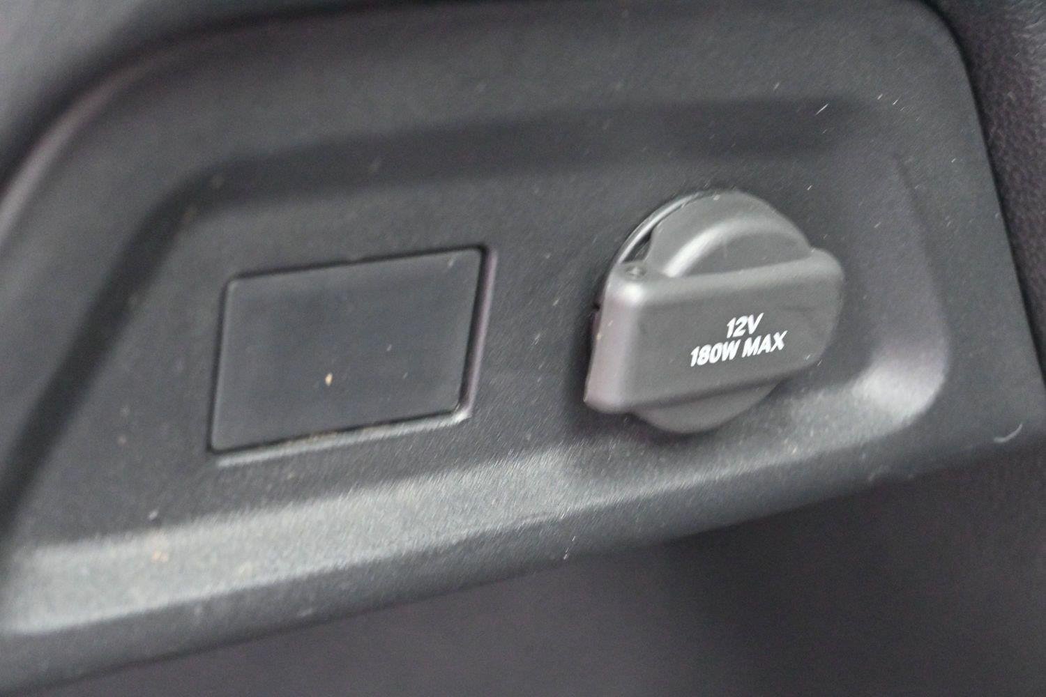 Used 2024 Lunar Silver Metallic Honda EX-L image 11