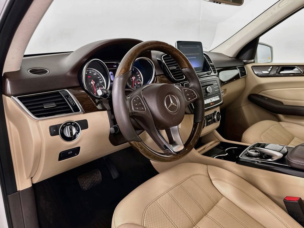 Used 2018 Polar White Mercedes-Benz GLE 350 image 9