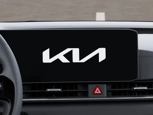 New 2027 Snow White Pearl Kia EX image 20