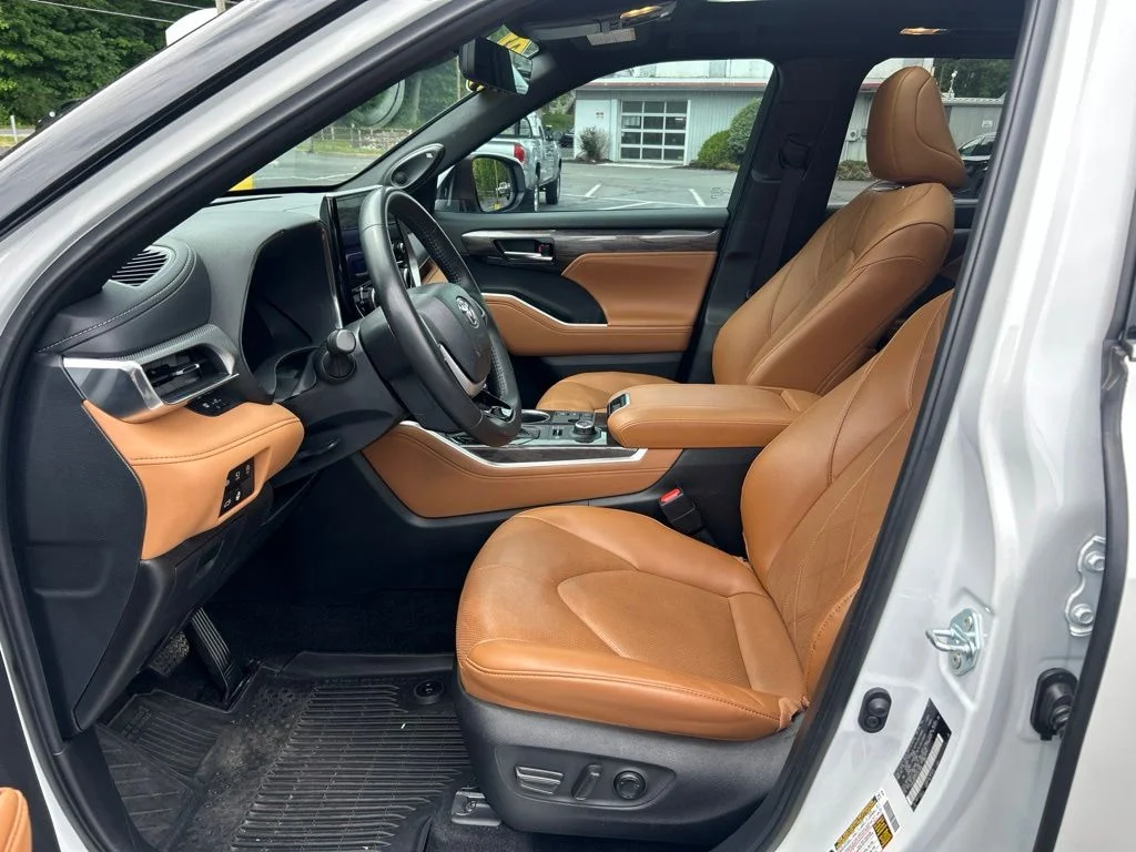 Certified Used 2024 Beige Toyota Platinum image 9