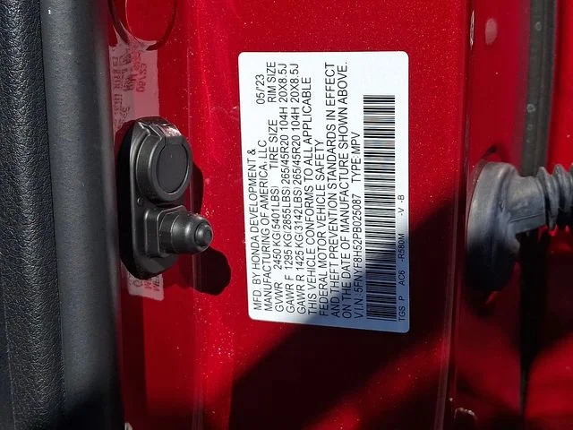 Used 2023 Radiant Red Metallic II Honda EX-L image 28