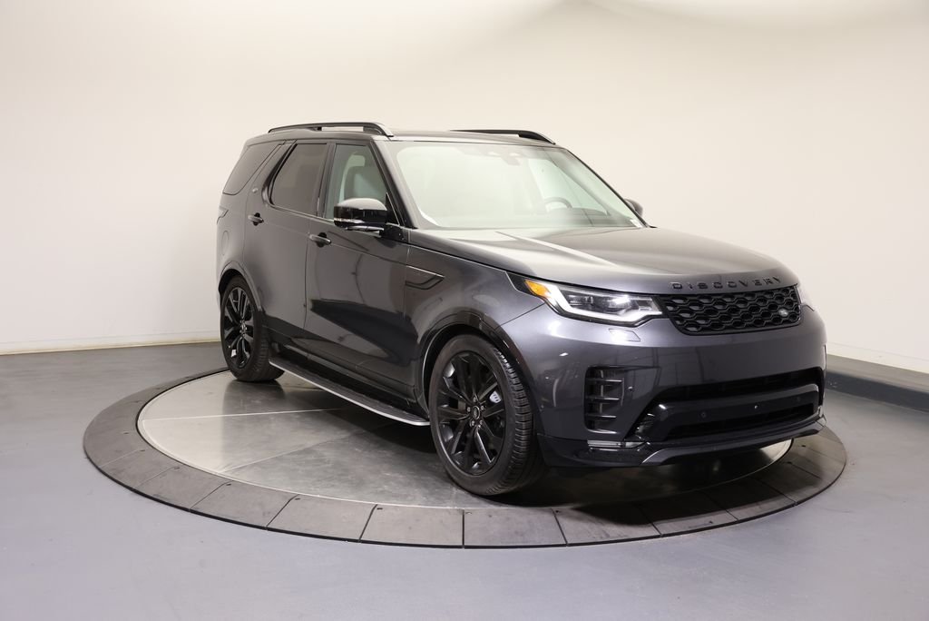 Certified Used 2026 Carpathian Gray Premium Metallic Land Rover Dynamic SE image 7