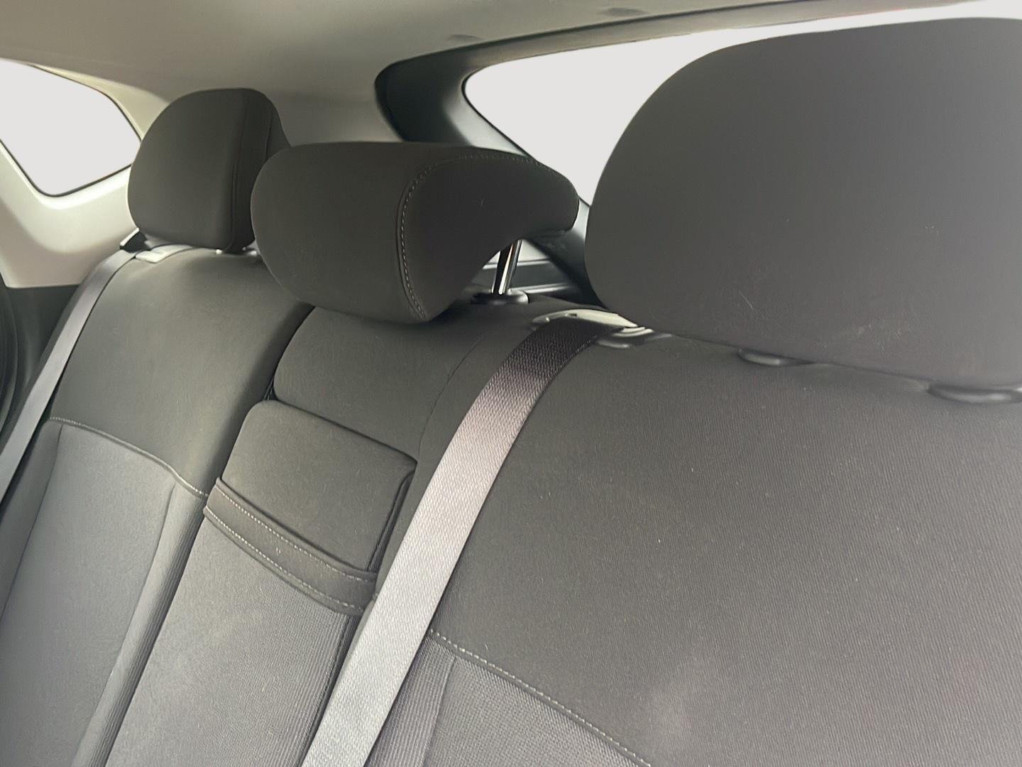 2025 Hyundai Kona SEL - Photo 10