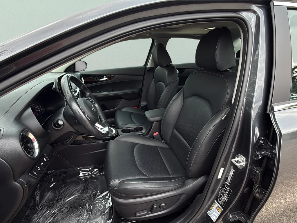 Used 2021 Gravity Gray Kia EX image 25